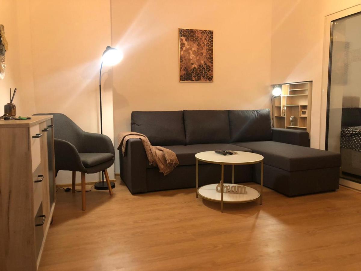 Ultra Central Modern Apartment Close To Old Town - University Бухарест Экстерьер фото