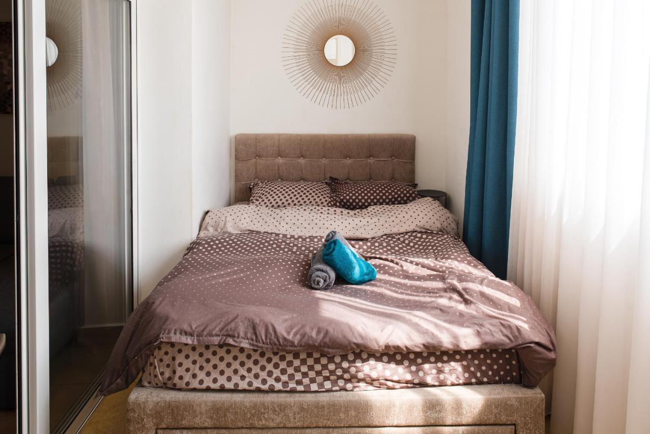 Ultra Central Modern Apartment Close To Old Town - University Бухарест Экстерьер фото