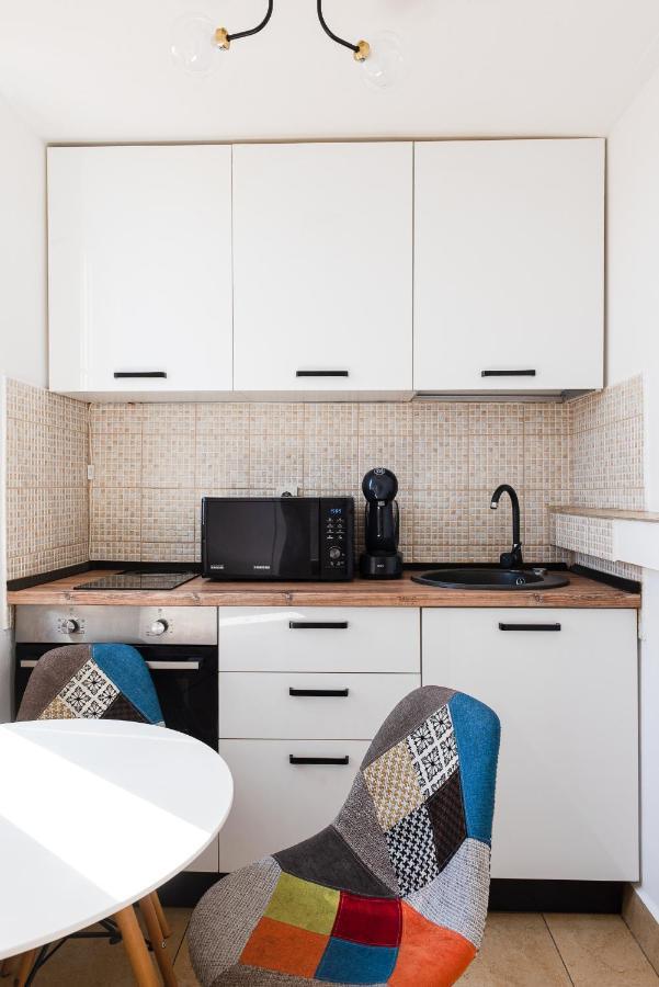 Ultra Central Modern Apartment Close To Old Town - University Бухарест Экстерьер фото